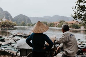 Tam Coc lakeside